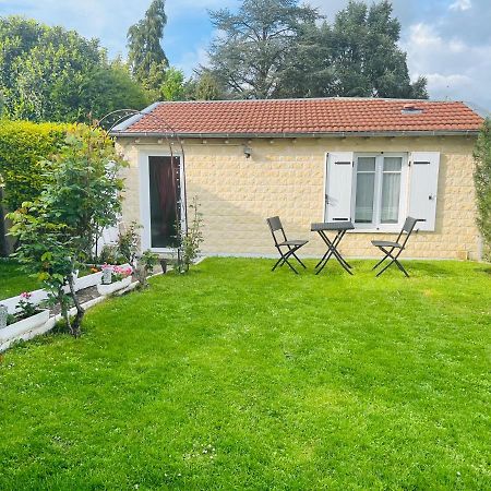 La Petite Maison Le Perray-en-Yvelines Exterior photo